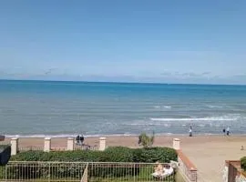 Monolocale Onda Etrusca vacanza per due al mare