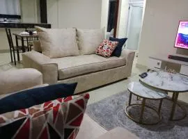 Serene 2BR Getaway with Stunning Hill Views