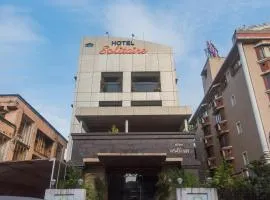 Super Hotel O Solitaire