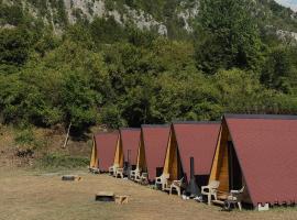 Thethi Camping Villas, khu cắm trại ở Theth