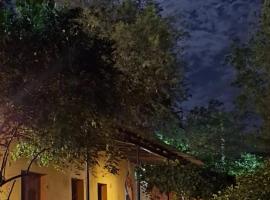 Las Ca&ntilde;as, hoster&iacute;a en Londres