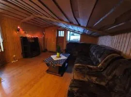 Cosy Festival Streets Cottage