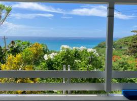 Paradise View at Halcyon Heights l Stunning Ocean View 1BR l 10 minute walk to the Beach, hotel a Dickenson Bay