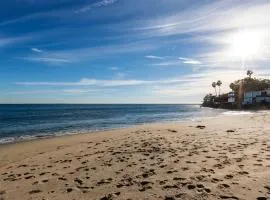 Malibu Nature Escape - 2BR Hideaway Nestled in the Woods, Minutes from the Beach