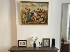 Super cozy apartment avec stationnement gratuit