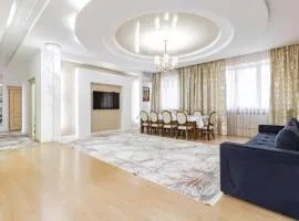 5 room комнатная apartment in the center of Astana