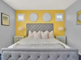 Relaxing Stay, Sunken Firepit,EV Chrgr,Pool,Gym