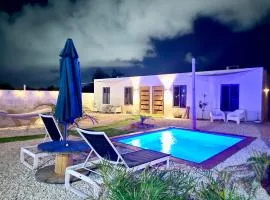 Central Curaçao Getaway 9min to Beach & Airport