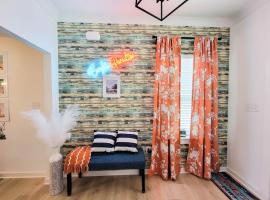Eurybia Paradise - Pets and Family Friendly! Beach, Pool, Bay, Beach Gears, Toys: Orange Beach'te bir otel