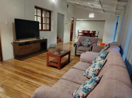 Sierra Alta House, vila v destinaci Espinar