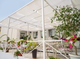 Hotel Ivanoff, hotel v destinaci Svištov