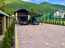 Leoslav Apartments