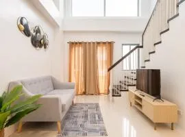 Warm & Spacious 2-Bedroom