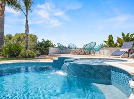 SoCal Gem Pool, Spa, Games, and Scenic Views, hotel en Oceanside
