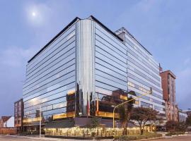 Radisson Bogota Metrotel، فندق في بوغوتا