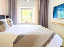 Private Villa with Hot Tub and Fireplace Near Lund and Nature