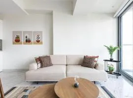 Gorgeous Modern 1bd Terrace Condopoolviews! #233