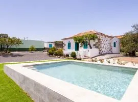 Home2Book Rural House with Private Pool & BBQ