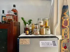 Baan KhaoSoi - Rooftop House in Talad Noi