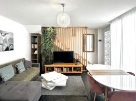 Duplex terrace - Paris & Marne, hotel in Saint-Maur-des-Fossés