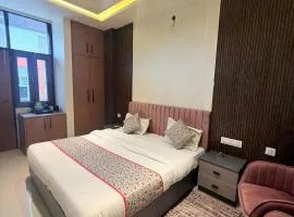 Shanti Vilas Hotel