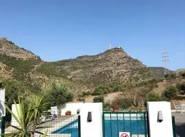 La Casilla- La Almona Chica