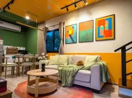 Cozy Canal House 1 min to MRT & Street Foods