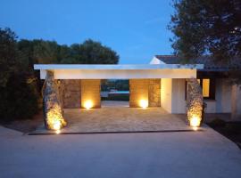 La Sima villa con piscina vista mare San Pantaleo Sardegna, hotel a San Pantaleo
