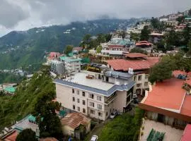 Luxury Inn by Stotrak Hotels