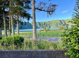 Lakeview Green Paradise