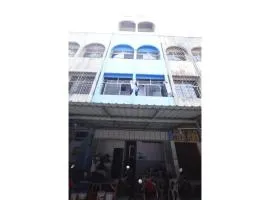 SPOT ON 93276 Fendi 2 Homestay SyariahNearPelabuhan Feri Batam Centre