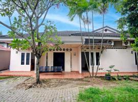 Hotel O Twin Kostel, h&oacute;tel me&eth; heitum pottum &iacute; Palembang