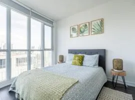 48th Floor CN Tower and Lake Ontario View 1 Bedroom plus Den Condo Iceboat Terrace Downtown Toronto