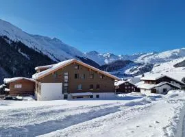Casa Molina
