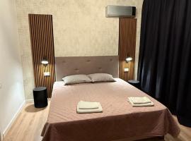 Cozy Studios Barlad, hotel com estacionamento em B&icirc;rlad