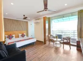 FabHotel Hari Nagar Ashram