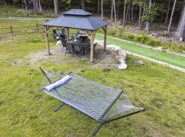 Rustic Lakehouse - Firepit & Funhouse