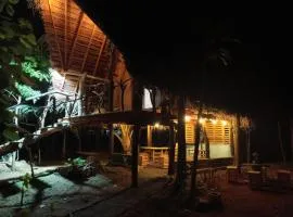 Sigiri Hunter's Eco Tree lodge
