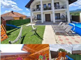 Casa Șandru, penginapan layan diri di Novaci