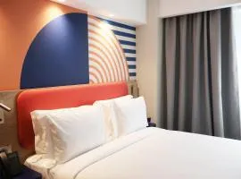 Holiday Inn Express & Suites Lisbon - Príncipe Real by IHG
