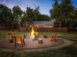 Peace, Space and Starry Nights Ranch Home in Azle