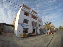 Paracas Backpackers House: Paracas'ta bir hostel