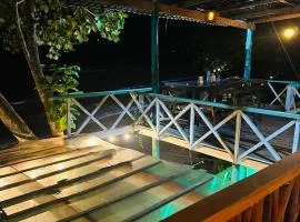 Ceylon Beach Hotel