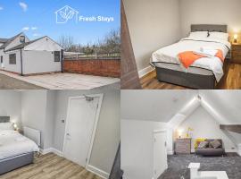 Newly Refurbished 3 Bed House With Parking, hotel in Birmingham