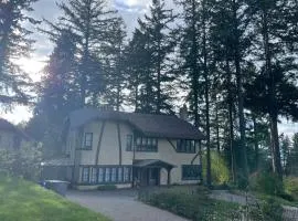 Vancouver West Ocean View Villa
