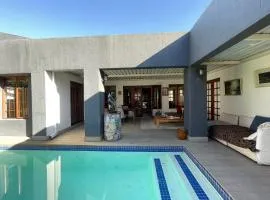 The Little Mongrel Deluxe Space Bryanston