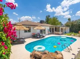 Luxe Cabana Stay Pool Tiki Bar Near Old Town