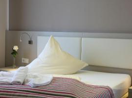Hotel Il Cavallino, hotel i Warendorf
