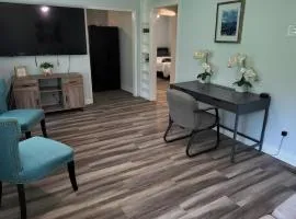 Beautiful 2BD Apt Jamesway in West End Area!