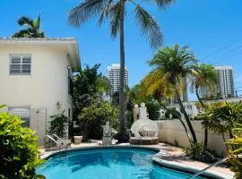 La Casa Hotel